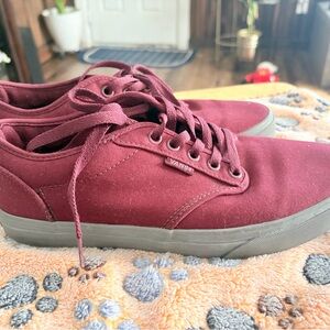 Vans Men's Burgundy Canvas Sneakers
